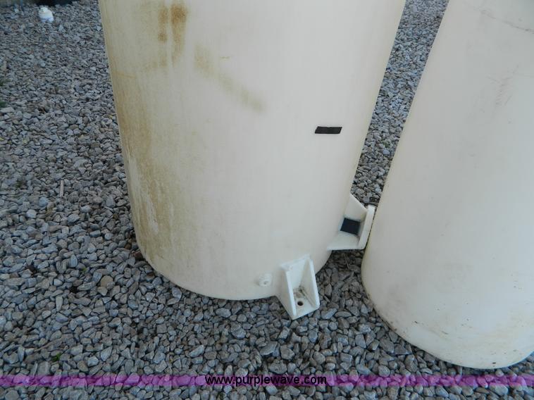 image for item AQ9418 (2) vertical poly tanks