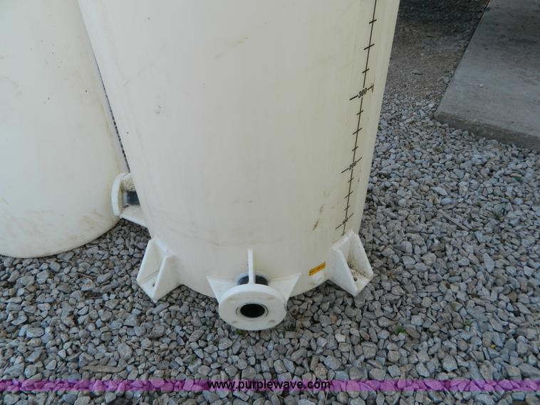 image for item AQ9418 (2) vertical poly tanks