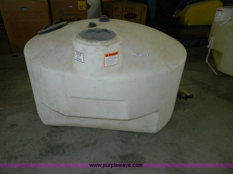 image for item AQ9422 425 gallon poly tank