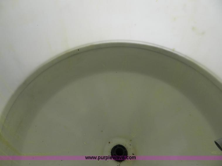 image for item AQ9423 300 gallon vertical poly tank