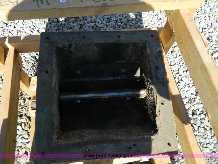 image for item AQ9424 Kice UJ16V12XL paddle drive