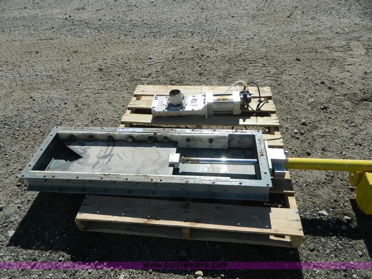 image for item AQ9427 Andco and Salina Vortex acuvation enclosures