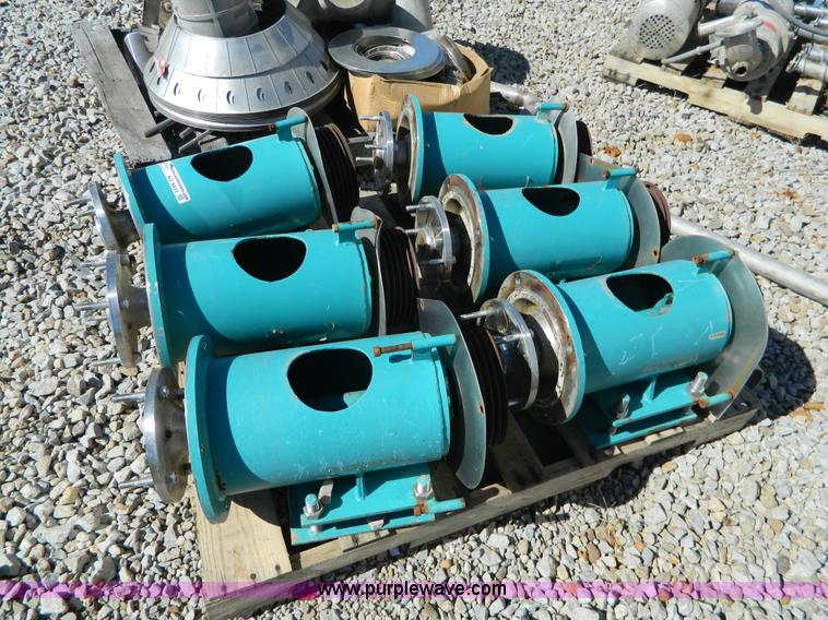 image for item AQ9431 (6) pumps