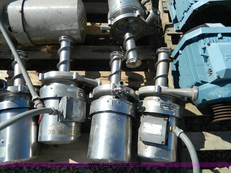 image for item AQ9432 (8) stainless steel pumps