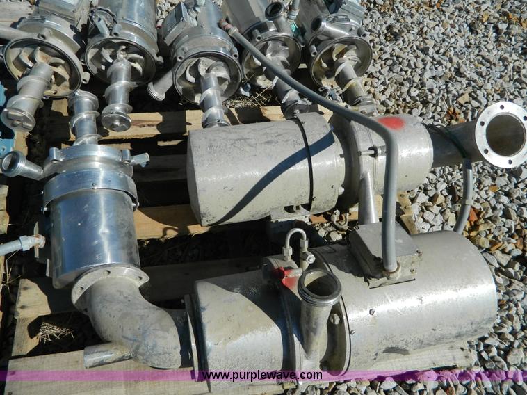 image for item AQ9432 (8) stainless steel pumps