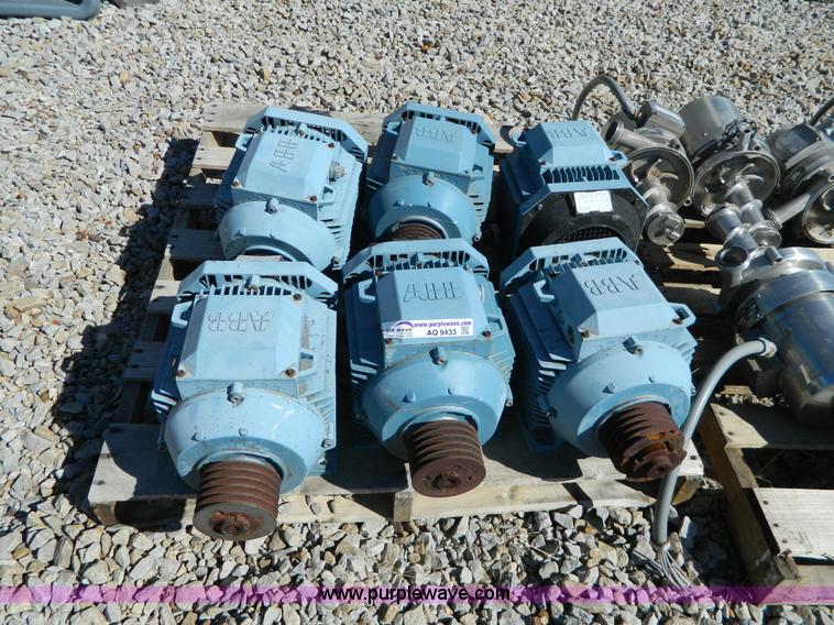 image for item AQ9433 (6) ABB motors