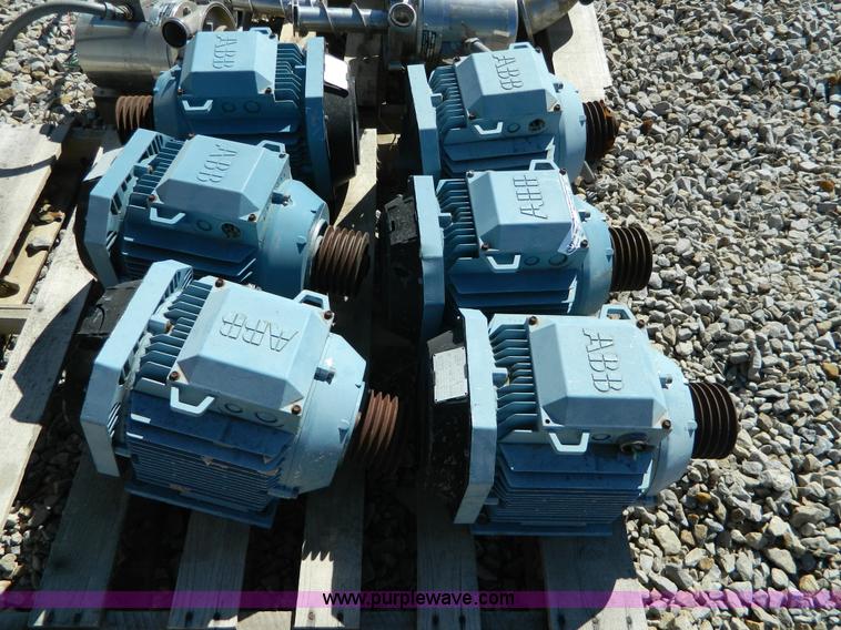 image for item AQ9433 (6) ABB motors