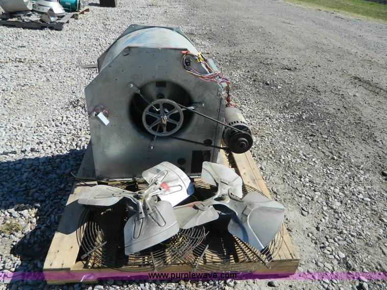 image for item AQ9436 (2) squirrel cage fans