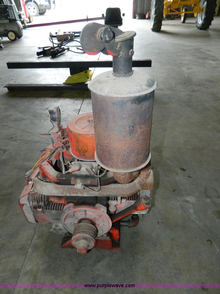 image for item AQ9454 Kohler vertical shaft gas engine