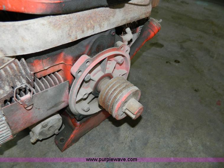 image for item AQ9454 Kohler vertical shaft gas engine