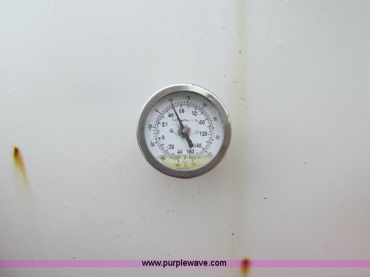 image for item AW9878 2003 Freightliner FL70 Business Class propane truck