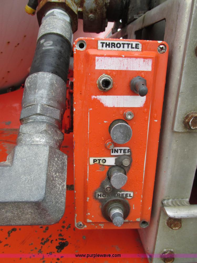 image for item AW9878 2003 Freightliner FL70 Business Class propane truck