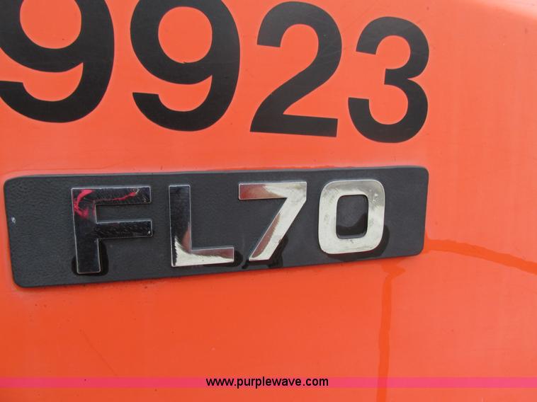 image for item AW9878 2003 Freightliner FL70 Business Class propane truck