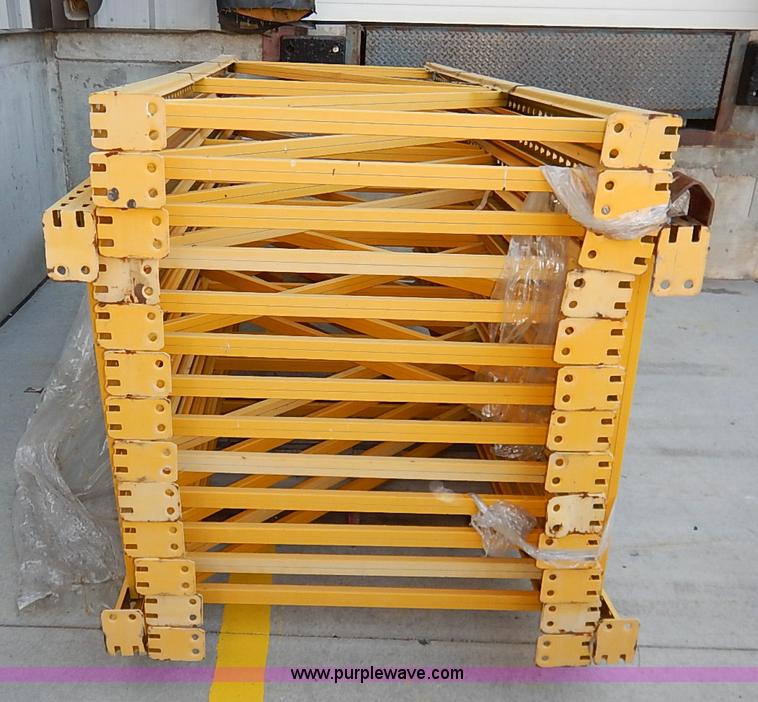 image for item AY9133 Pallet racking