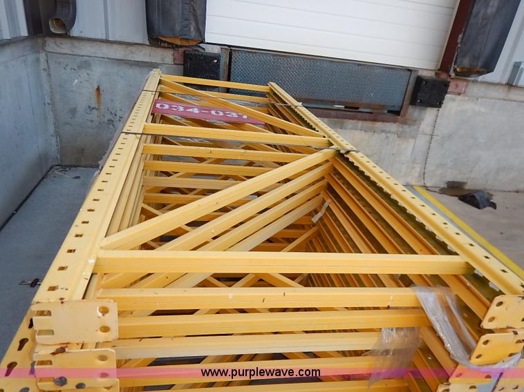image for item AY9133 Pallet racking
