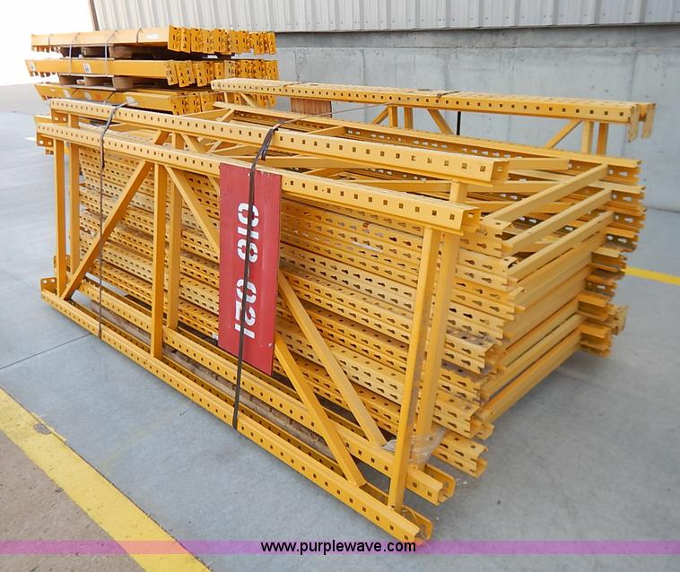 image for item AY9133 Pallet racking