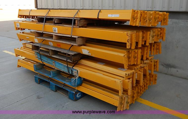 image for item AY9133 Pallet racking