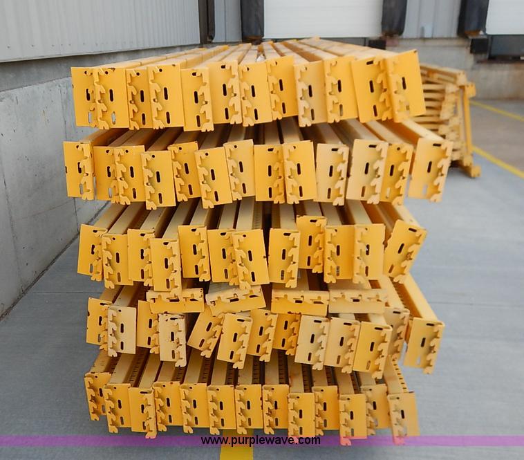 image for item AY9133 Pallet racking