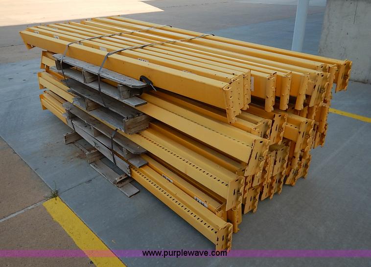 image for item AY9133 Pallet racking