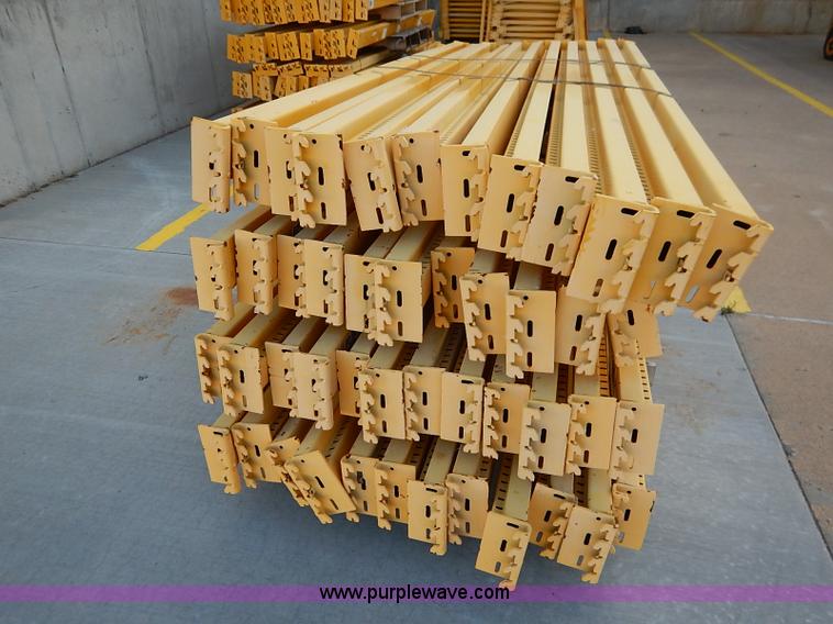 image for item AY9133 Pallet racking