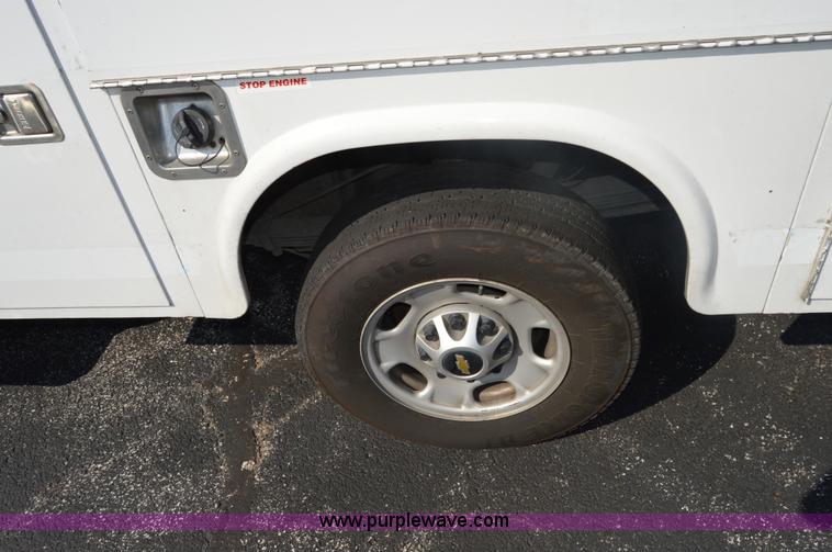 image for item AY9453 2011 Chevrolet Silverado 2500HD Ext. Cab utility truck