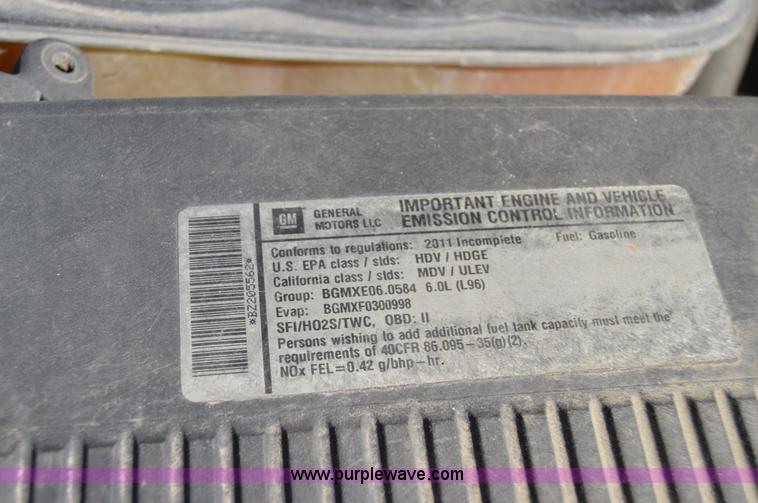 image for item AY9453 2011 Chevrolet Silverado 2500HD Ext. Cab utility truck