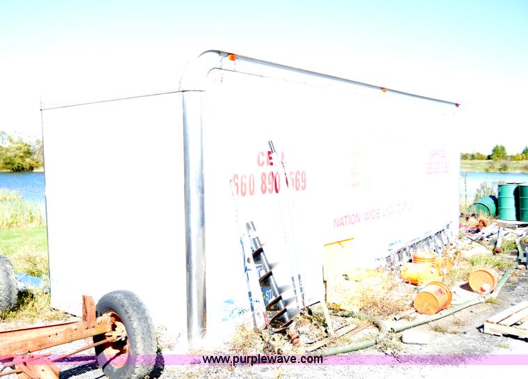 image for item AY9455 Enclosed cargo box bed