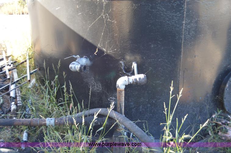 image for item AY9470 10'W x 15'H upright steel tank