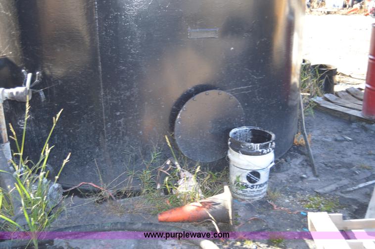 image for item AY9470 10'W x 15'H upright steel tank