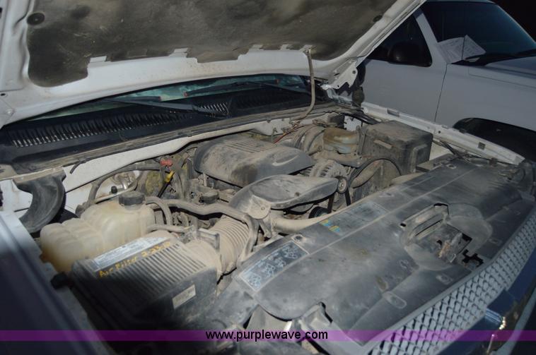 image for item AY9471 2005 Chevrolet Silverado 1500 Ext. Cab pickup truck