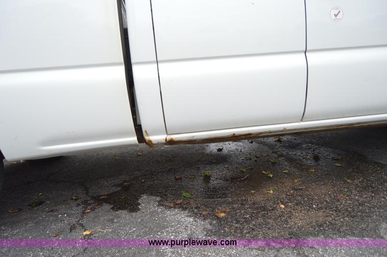 image for item AY9474 2005 Chevrolet Silverado 1500 pickup truck