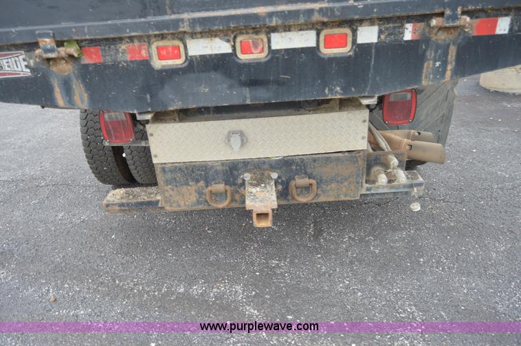 image for item AY9475 2008 Ford F450 Super Duty XL Crew Cab dump truck