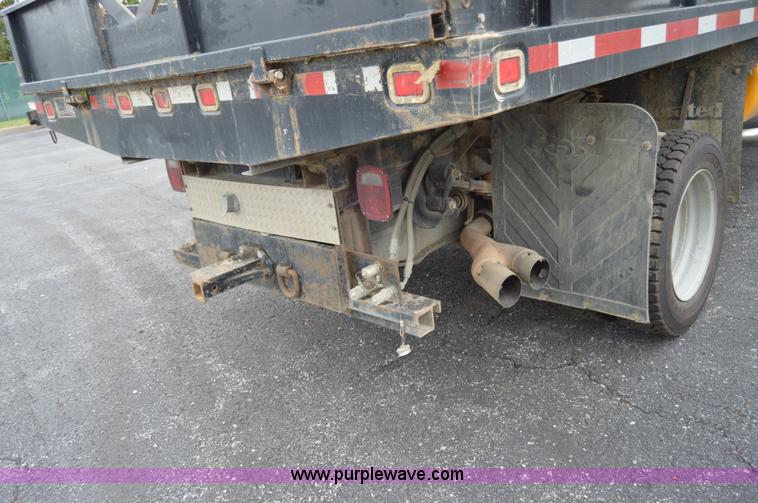 image for item AY9475 2008 Ford F450 Super Duty XL Crew Cab dump truck