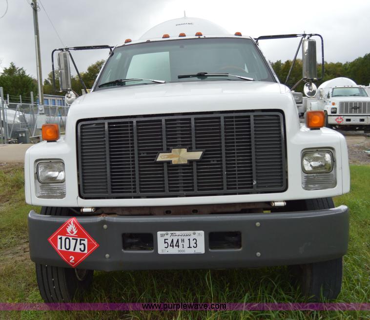 image for item AY9478 1993 Chevrolet Kodiak propane truck