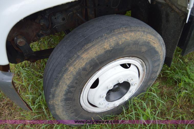 image for item AY9478 1993 Chevrolet Kodiak propane truck