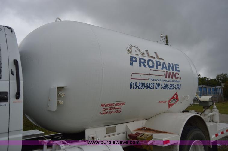 image for item AY9478 1993 Chevrolet Kodiak propane truck
