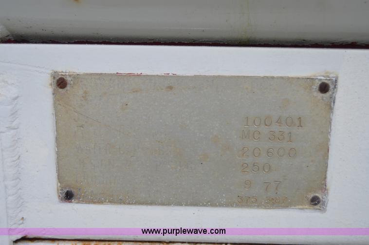 image for item AY9478 1993 Chevrolet Kodiak propane truck