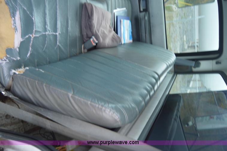 image for item AY9478 1993 Chevrolet Kodiak propane truck