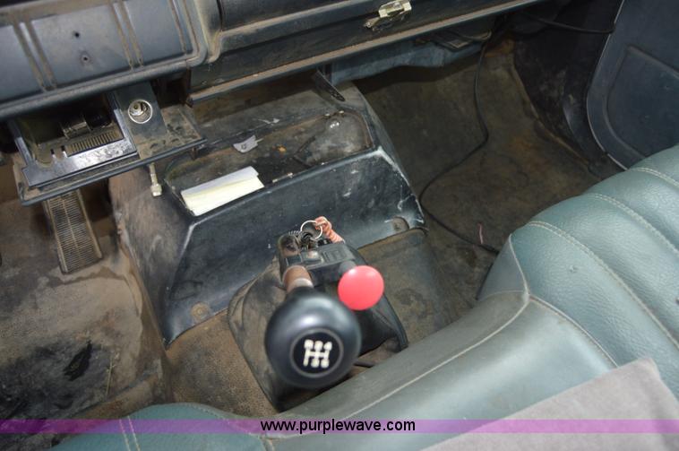 image for item AY9478 1993 Chevrolet Kodiak propane truck