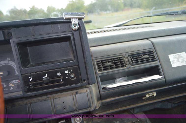 image for item AY9478 1993 Chevrolet Kodiak propane truck