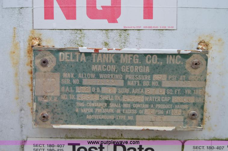 image for item AY9480 1995 International 4900 propane truck