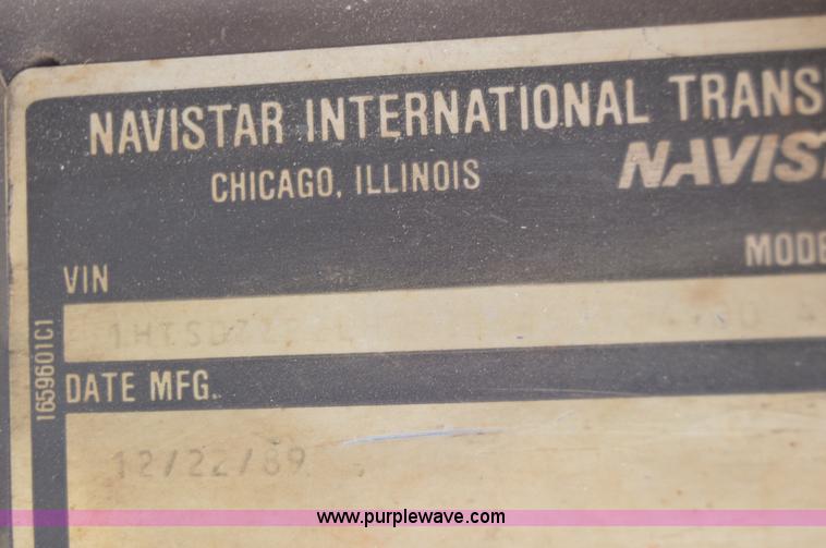 image for item AY9484 1990 International 4900 propane truck