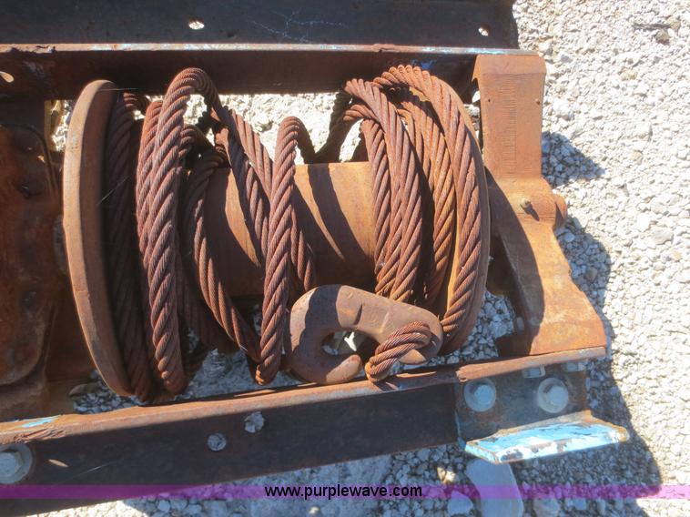 image for item AZ9141 Tulsa 2070J winch