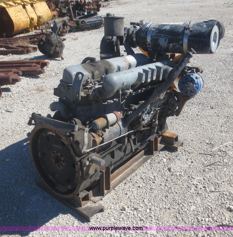 image for item AZ9143 1988 Ford 185F 7.8L turbo diesel engine