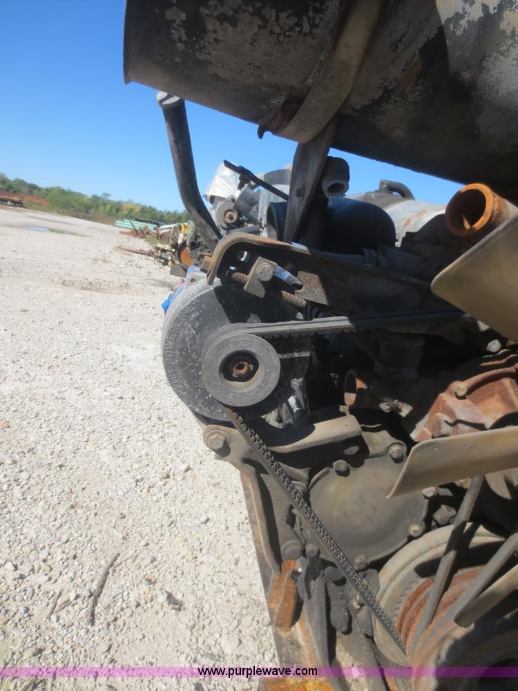 image for item AZ9143 1988 Ford 185F 7.8L turbo diesel engine