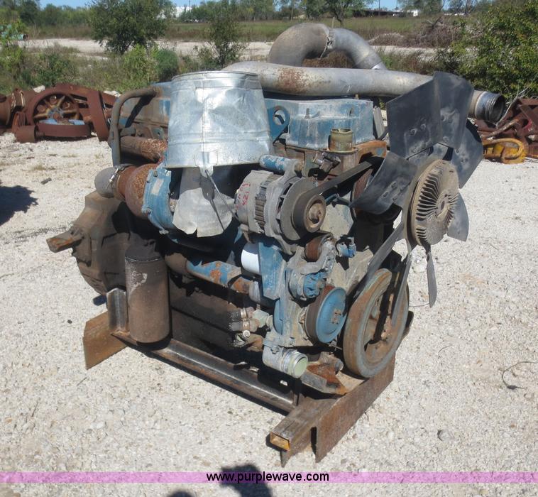 image for item AZ9144 1998 International DT466 turbo diesel engine