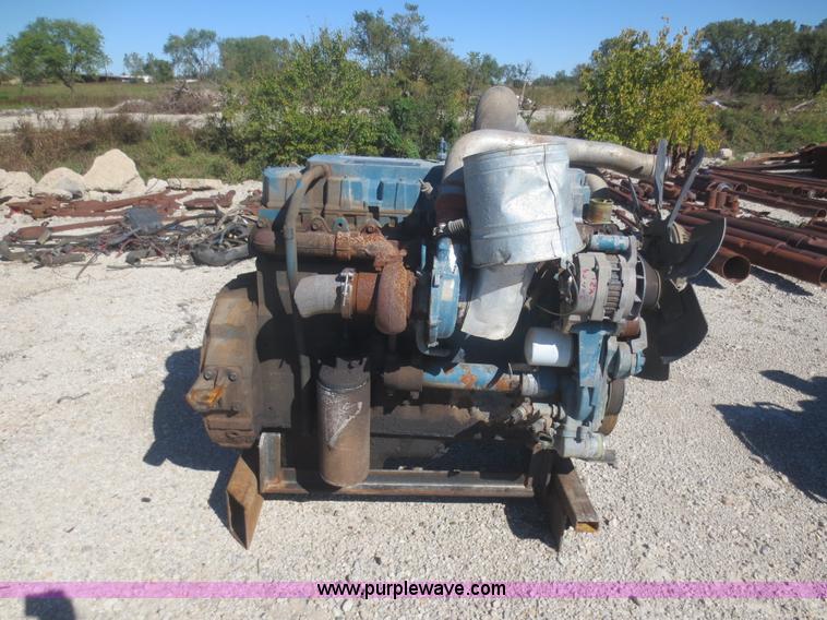 image for item AZ9144 1998 International DT466 turbo diesel engine