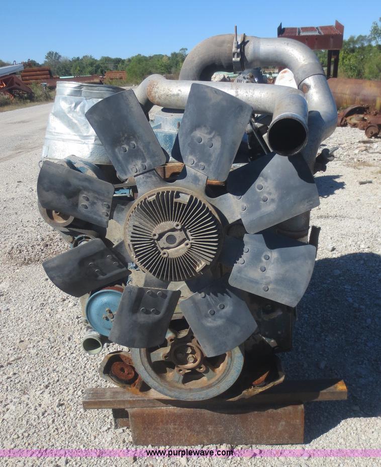 image for item AZ9144 1998 International DT466 turbo diesel engine
