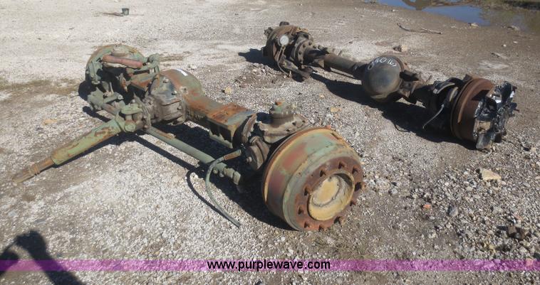 image for item AZ9147 (2) axles
