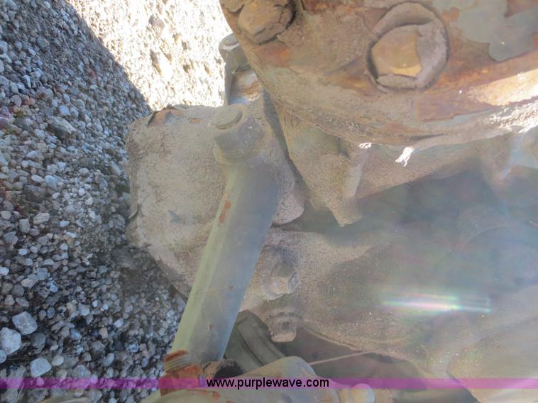 image for item AZ9147 (2) axles